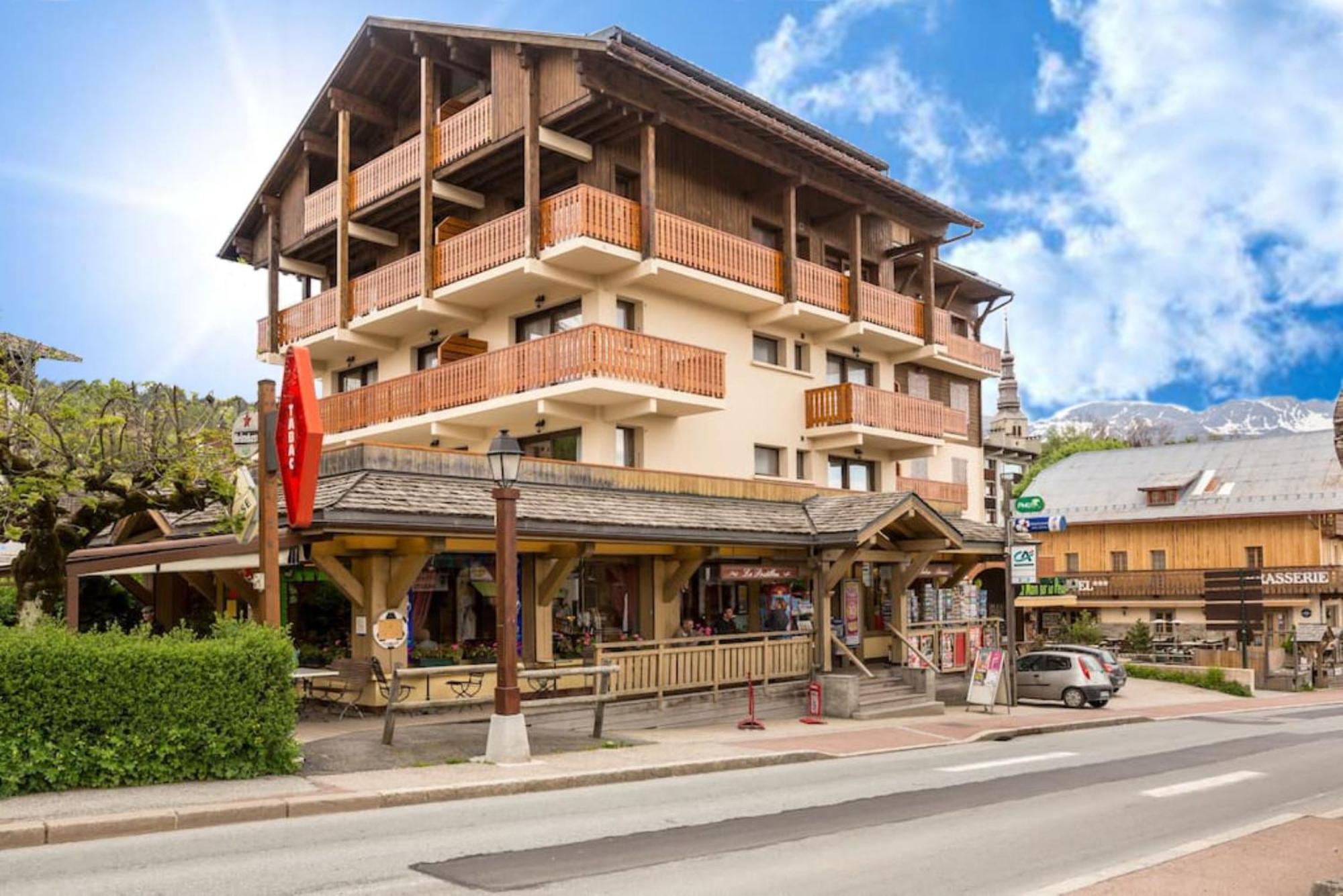 Les Aiguilles De Warens Aparthotel Combloux Exterior foto
